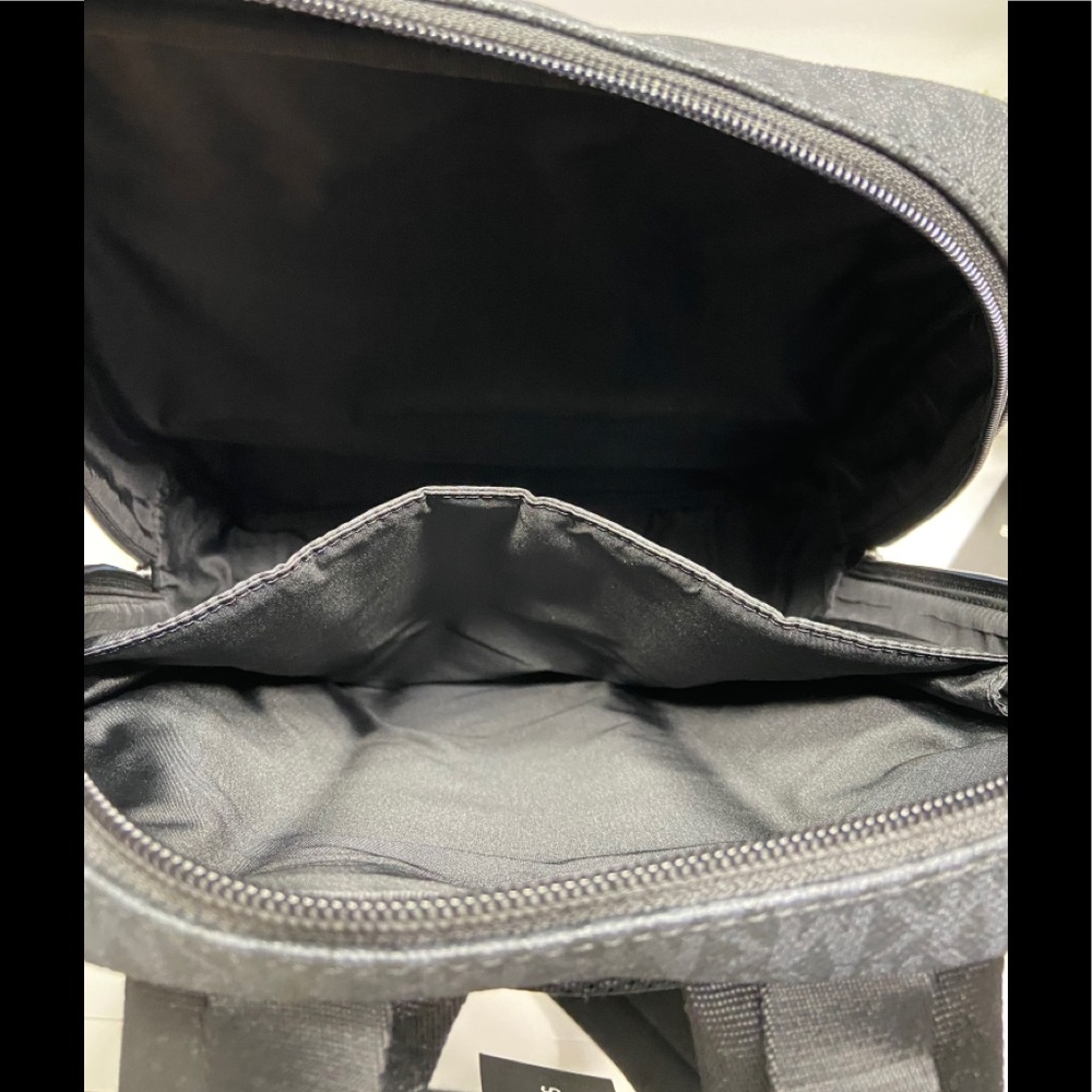 NEW Michael Kors Jet Set Men’s Logo Backpack $398 - Picture 11 of 15